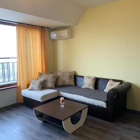 Апартаменти Galata View Sea Views & Free Parking Варна