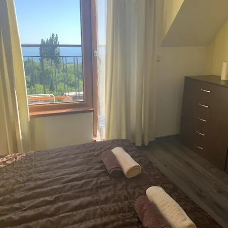 Galata View Sea Views & Free Parking Warna