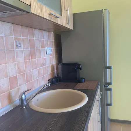 Апартаменти Galata View Sea Views & Free Parking *